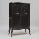 1012 3471 CUPBOARD